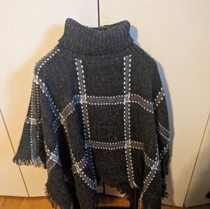 Ruggins  gray turtleneck shawl